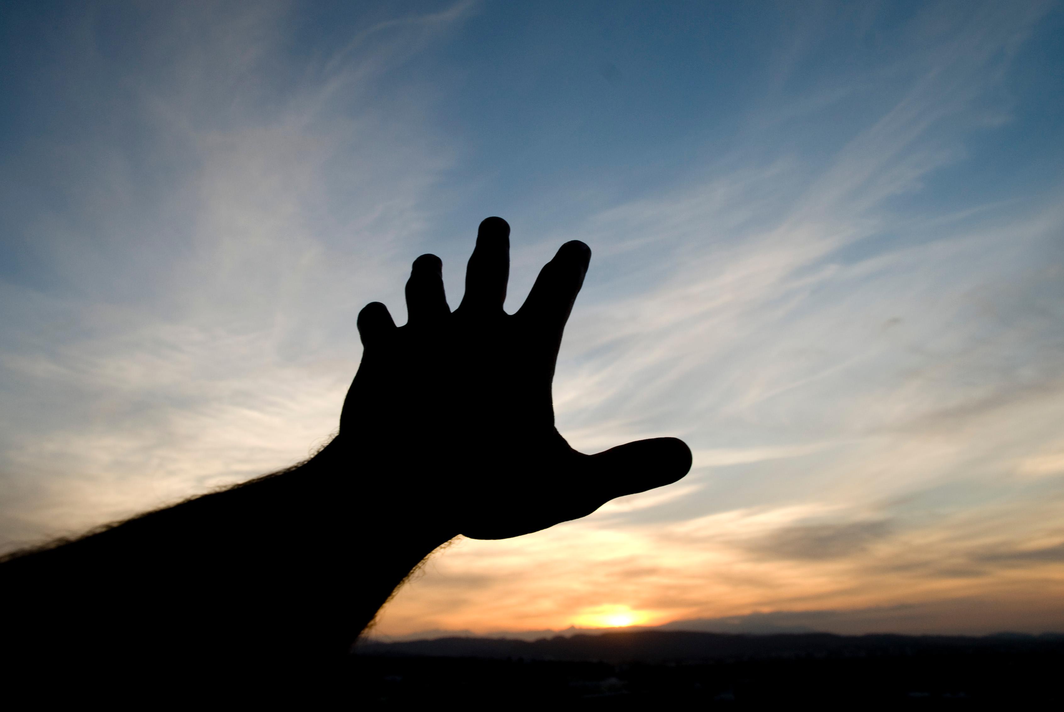 https://baptist.org.md/ro/wp-content/uploads/slide-10-god-is-near1.jpg